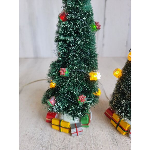Dept 56 53617 Lighted Christmas Gift Trees accessory Xmas - Picture 3 of 10